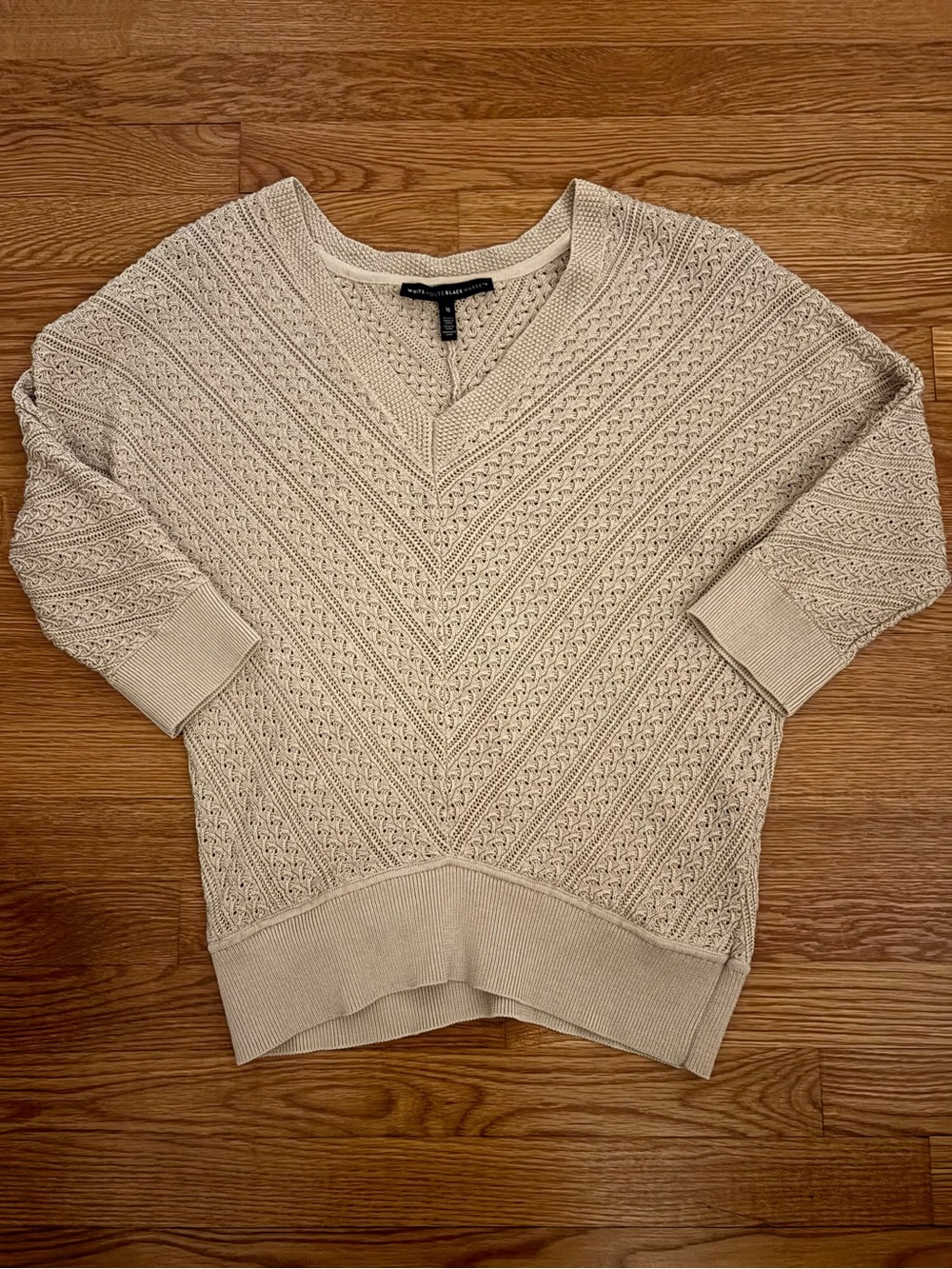 White House Black Market Tan Crochet V-Neck Dolman Half Sleeve Knit Top Medium